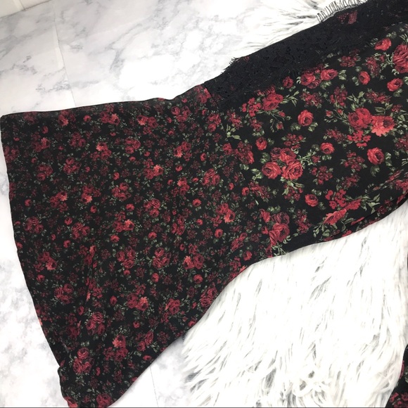 Torrid Sheer Floral Boho Chiffon Peasant Top EUC - Picture 5 of 8